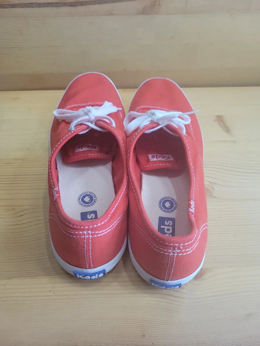 Keds Champion Womens Size 8 M Red  Classic Low Top Sneakers